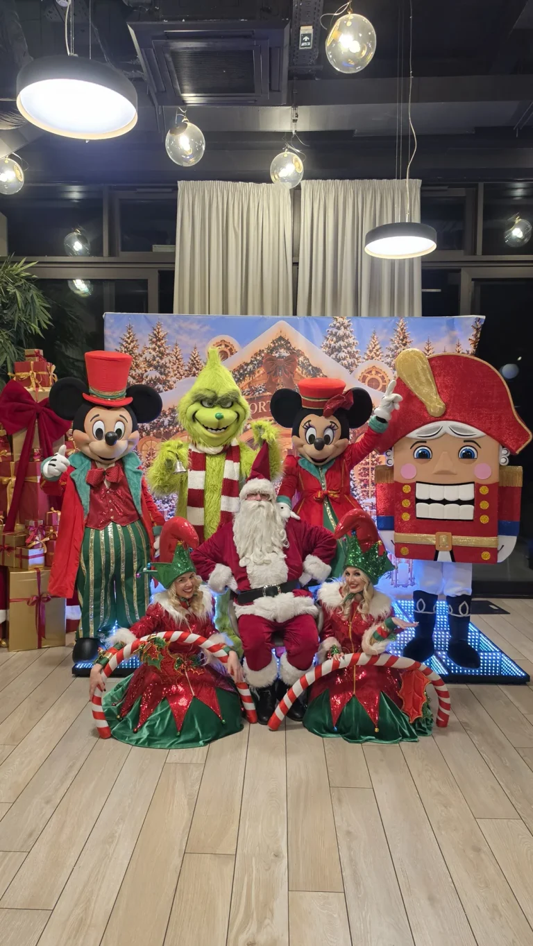 Novogodišnje maskote Luxury Mascots