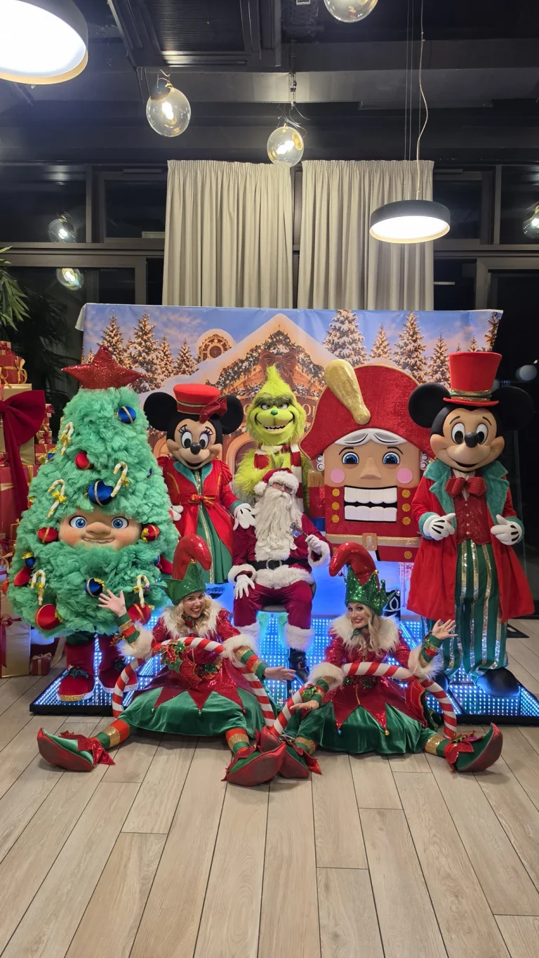 Novogodišnje maskote Luxury Mascots